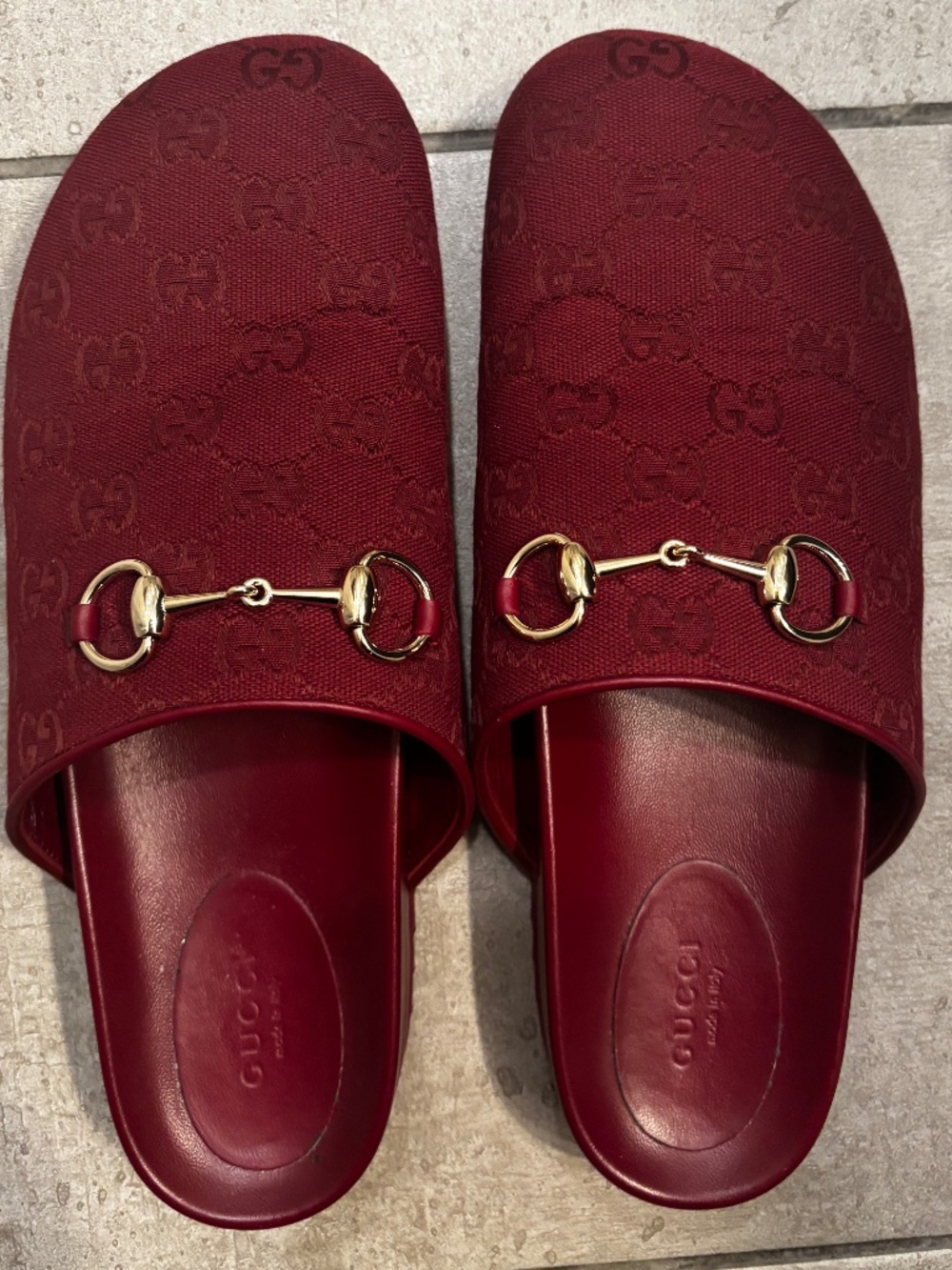 Gucci slides